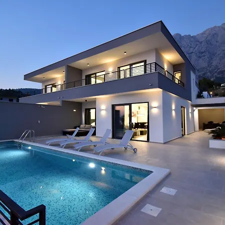 Alexandra * Veliko Brdo (Makarska)